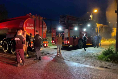 Bursa’da menteşe imalathanesinde yangın
