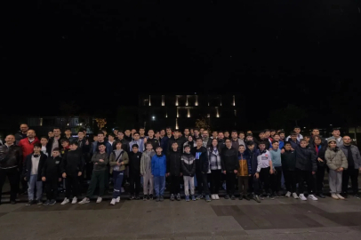 İnegöl Belediyesi öğrencileri robot yarışmasına götürdü
