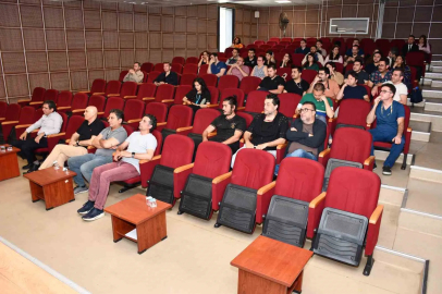 Alanya’da robotik cerrahi alanında simülasyon eğitimi verildi
