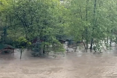 Tokat’ta yazın serinleten kamelyalar sular altında kaldı
