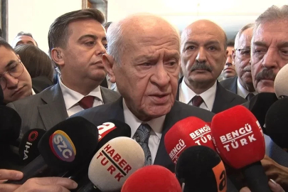 MHP lideri Bahçeli: "CHP beraber olduğu insanları olanları küçümseyerek yoluna devam edeceği yere milletle buluşmayı tercih etsin"
