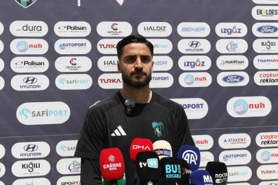 Serhat Öztaşdelen: "Umarım uzun yıllar Kocaelispor kalesini korurum"
