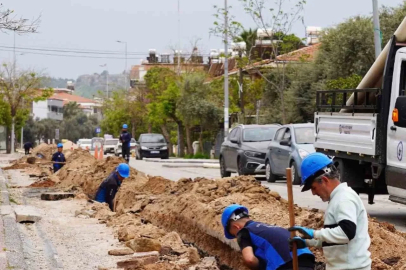 Milas’ta ömrünü tamamlayan su isale hatları değiştiriliyor
