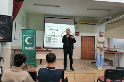 Yeşilay Niğde Şube Başkanı Yıldız: "Bağımlılığın türü değişse de tehlike aynı"
