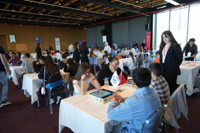 Akıl oyunları: Çocuklar akıl ve zekalarını yarıştırdı
