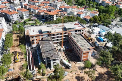 Huzurevi yeniden inşa ediliyor
