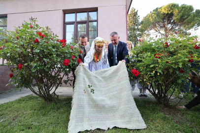 Hıdırellez ritüelleriyle bahar karşılandı
