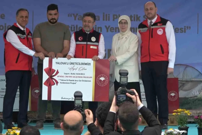 Bakan Yumaklı: "Tarımın sadece çiftçinin bir faaliyeti değil ülkelerin de bir milli güvenlik meselesi haline geldiğini unutmamak lazım"
