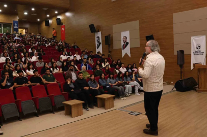 Hatay Büyükşehir’den öğrencilere sınav motivasyonu desteği
