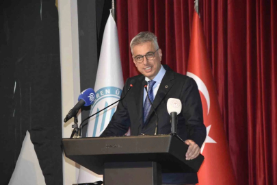 Bakan Memişoğlu: "Sağlıkta insan gücümüz en büyük şansımız"
