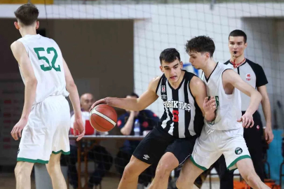 U18 Basketbol Türkiye Şampiyonası’nda yarı finale çıkanlar belli oldu
