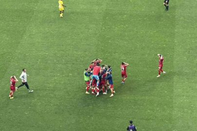 Nesine 2. Lig: Yükselme Play-off Finali: Mardin 1969 Spor: 2 - Muş Spor: 1
