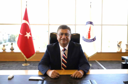 Rektör Süleyman Kızıltoprak: "Milli ve manevi değerlerle dengelenmeyen teknoloji risk taşır"
