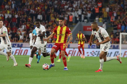 Trendyol Süper Lig: Göztepe: 1 - Gaziantep FK: 0 (İlk yarı)
