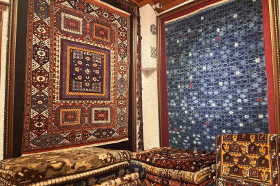 İzmir’de dokunan el halıları Türkiye ve Avrupa’daki sarayları süslüyor
