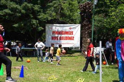 Hatay’da düzenlenen piknikte depremzede çocuklar doyasıya eğlendi
