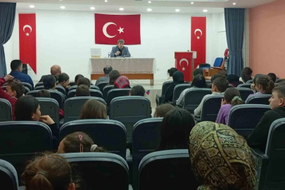 Arpalı’da sporun eğitimdeki yeri anlatıldı
