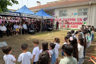 Başkan Ercan, miniklerin Anneler Günü sevincine ortak oldu
