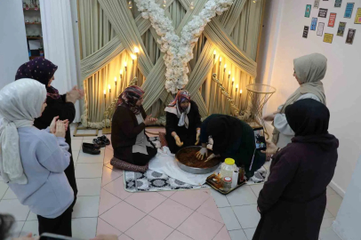 Sadece kadınlara özel kafe açtı, anneler gününde doyasıya eğlendiler
