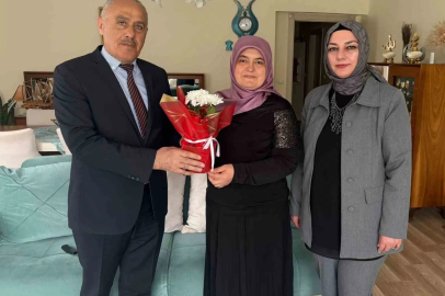 Bayburt’ta koruyucu ailelerin Anneler Günü kutlandı

