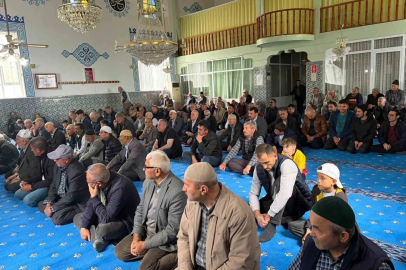 Ankara’da yağmur ve şükür duası yapıldı
