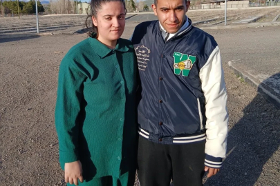 Otizmli iki çocuğunu tek başına büyüten annenin Anneler Günü yine buruk geçiyor

