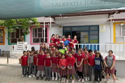 Salavatlı İlkokulu öğrencilerine trafik eğitimi verildi
