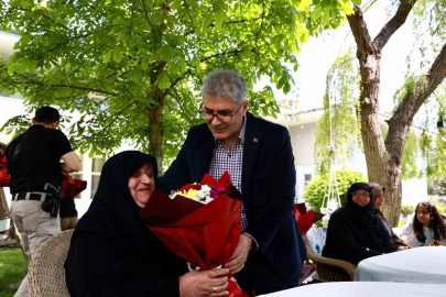 Vali Çelik, şehit annelerini ağırladı
