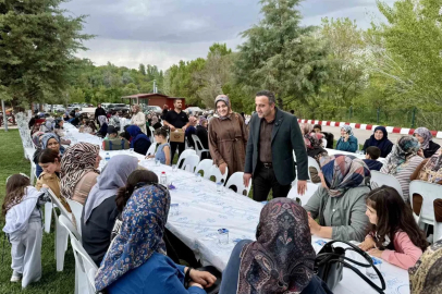 Akçadağ’da Anneler Günü etkinliği

