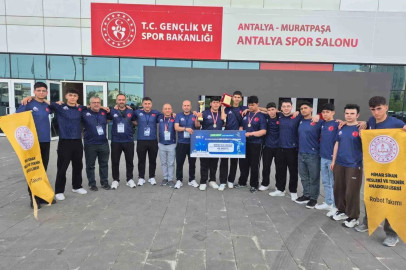 Bilecikli öğrencilerden ‘MEB Robot Yarışması’nda’ dünya birinciliği
