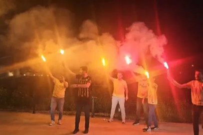 Hasköylü taraftarlardan Muşspor’a meşaleli destek
