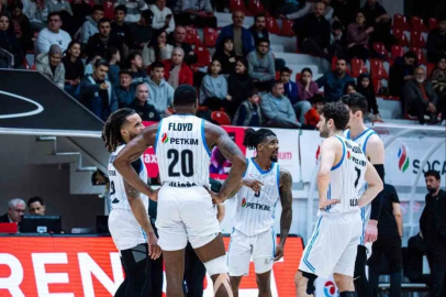 Aliağa Petkimspor ligde kaldı
