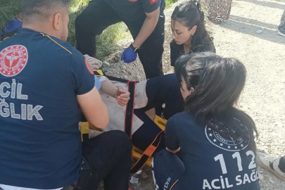 Takla atan otomobildeki 2 kişi yaralandı
