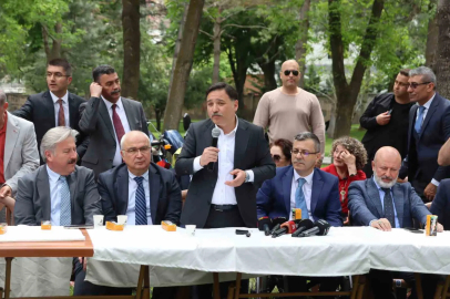 Vali Çiçek: "Engellilerin yaşamını daha da kolaylaştırmak için hep beraber mücadeleler içerisindeyiz"
