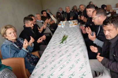 Gedikevi köyünde yağmur ve şükür duası yapıldı
