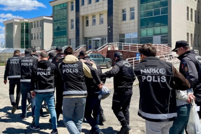 Zehir tacirlerine şafak operasyonu: Kars’ta 114 gram metamfetamin ele geçirildi, 2 tutuklama
