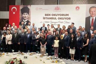 İstanbul Valisi Gül: "Son üç senede sizlerin de destekleriyle 7 milyon 300 bin ilave kitap temin ettik"
