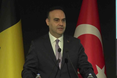 Bakan Kacır: "Türkiye üretime baktığımız zaman özellikle askeri kullanımda dronlar’da lider konumunda"
