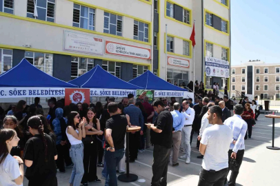 Söke’de 3. Kariyer Günleri gençleri iş dünyasıyla buluşturdu
