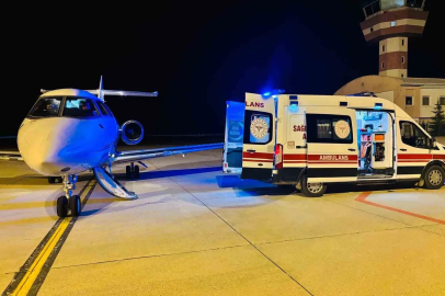 Ağrı’da kalp yetmezliği tanısı bulunan çocuk, uçak ambulansla Ankara’ya sevk edildi

