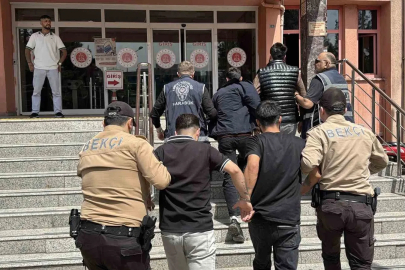 Karabük’teki kavganın nedeni "yol verme" tartışması çıktı

