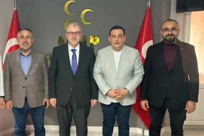 AK Parti’den MHP’ye ’Hayırlı Olsun’ ziyareti
