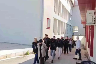 Kendilerini hakim, savcı ve polis olarak tanıtıp milyonluk vurgun yapan şebeke çökertildi
