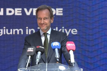 Belçika Savunma Bakanı Francken: "Geri döneceğiz ve bu dönüş 14 yıl sürmeyecek"

