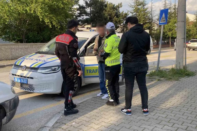 Polise ehliyetsiz yakalanan sürücü 1.32 promil alkollü çıktı
