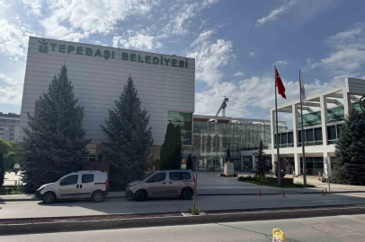 Tepebaşı Belediyesi’ne yolsuzluk operasyonu
