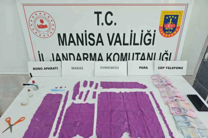 Turgutlu’da 13 bin 800 içimlik sentetik uyuşturucu ele geçirildi
