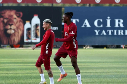 Şampiyon Galatasaray, Kasımpaşa maçı hazırlıklarına başladı
