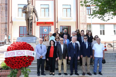 Aydın’da eczacılar günlerini kutladı
