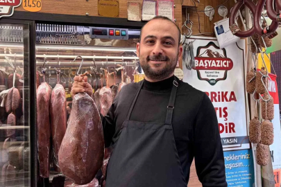 Kastamonu pastırmasını öven şefe Kayserili pastırmacıdan cevap: "Demek ki şefimize Kayseri pastırmasını yedirmemişler"
